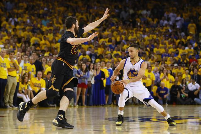 欧冠-费兰托雷斯双响拉菲尼亚破门 巴萨3-2多特